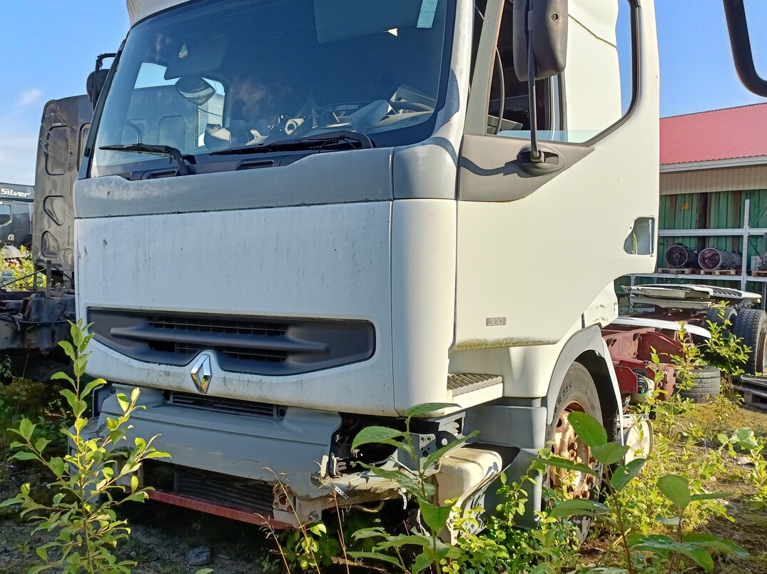 Renault Premium image