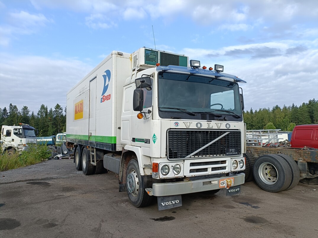 Volvo F12 kuva