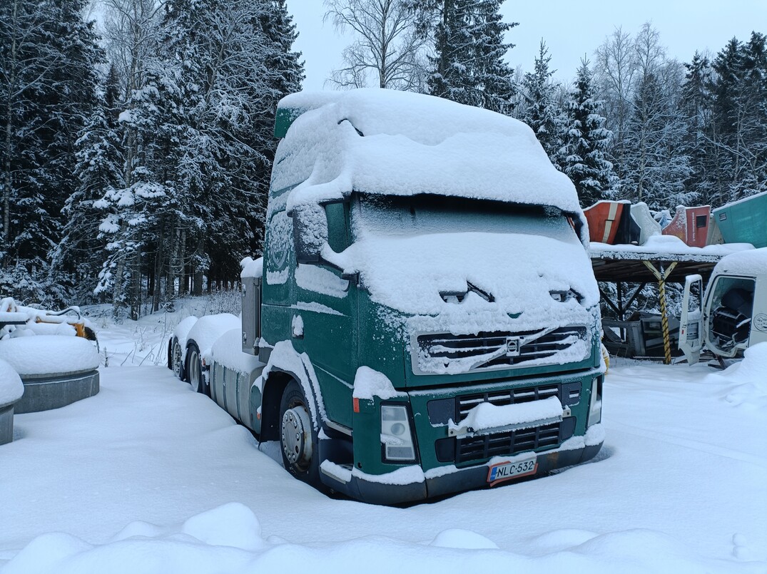 Volvo FM12 image